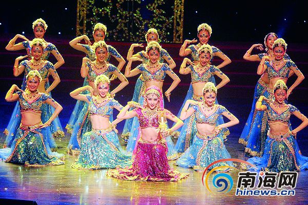 海南大力推行文化惠民 完善公共文化服务网络