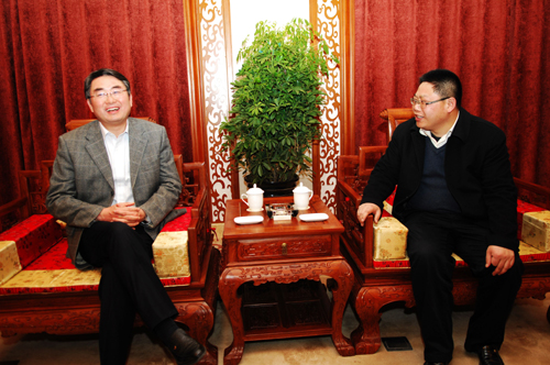 南阳市长穆为民:栽好