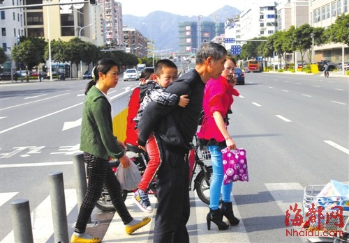 省体中心段暂不建过街天桥 等地铁3号线建通道