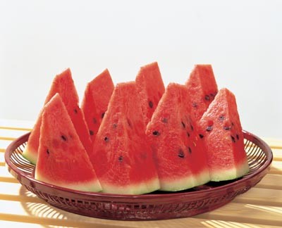 初夏吃什么水果最健康 中医详解宜忌(图)