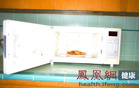 揭秘微波炉使用5大误区易致癌