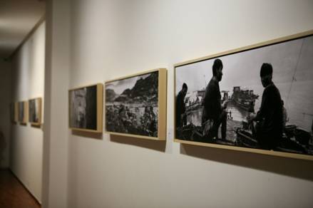 成都当代美术馆举办《漫游世界》、《长江》主题展