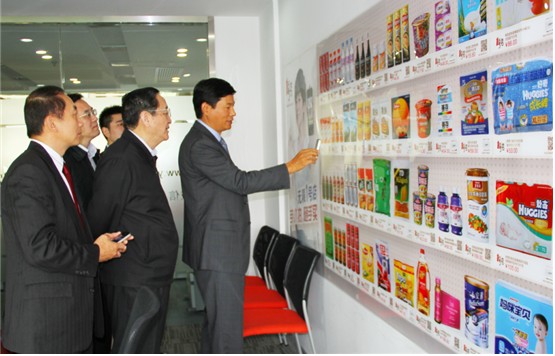 上海市委书记俞正声考察1号店
