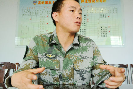 纪念汶川地震四周年：济南军区某部官兵追忆抗震救灾