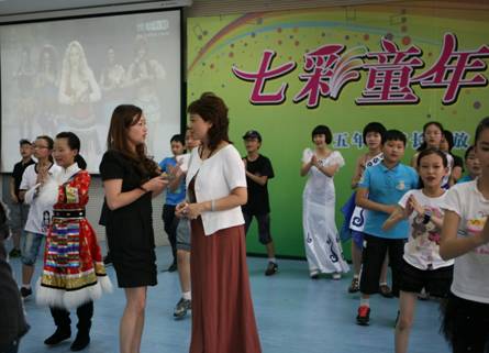 践行素质教育 成师附小家长开放日活动丰富多彩