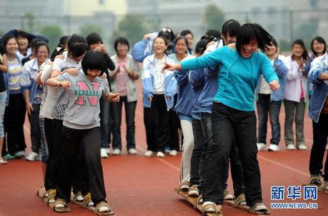各地学子备战2012年高考