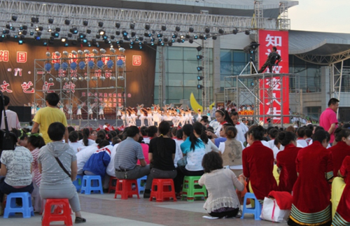 奎屯市公安局圆满完成“六一”儿童节前夕大型系列活动安保任务