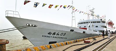 “蛟龙”号将载人深潜全球最深海沟