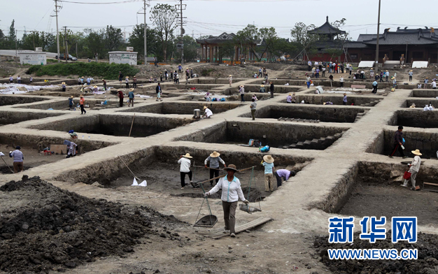 上海：首次向公众开放考古现场(组图)