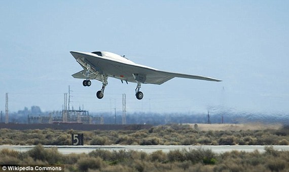美高速公路现疑似UFO 被空军运走