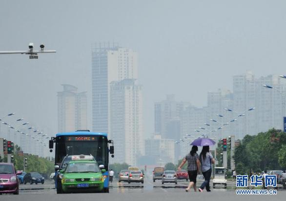 全国天气“水火两重天”
