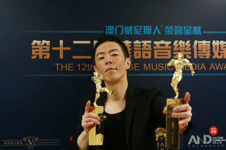 华语音乐传媒大奖30日颁出 汪峰和黄贯成大赢家