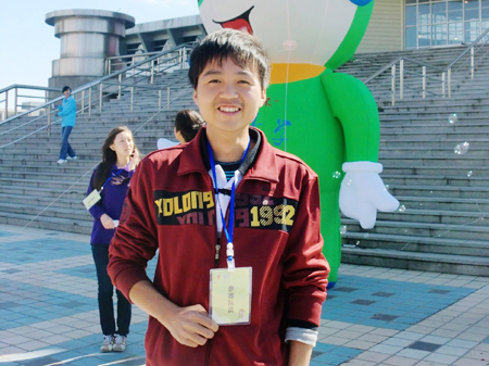 用坚强和创造为青春与梦想摆渡