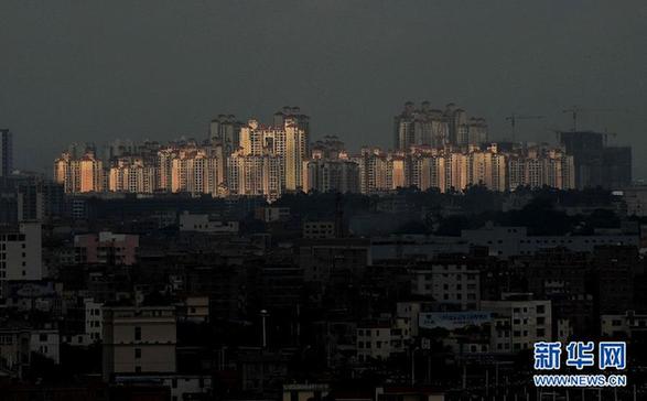 中国楼市现回暖迹象　调控下房价上涨空间有限