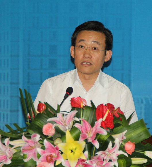 南通举办海外华侨华人高层次人才政策推介会及合作洽谈会