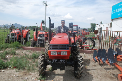 青河县：掀起购农机“热潮” 151户农牧民受益