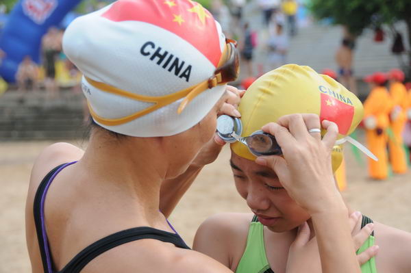 全民健身——千名健儿畅游闽江