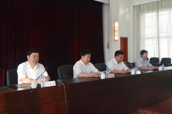 辽宁凤城新市委书记上任 称将加大防治腐败力度