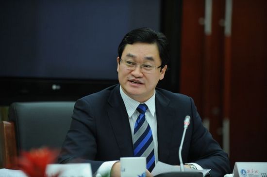 向世界一流网络媒体迈进--访新华网总裁田舒斌