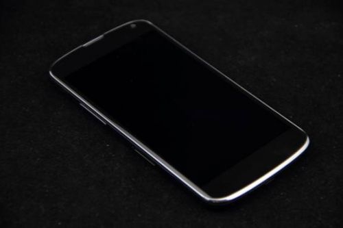 定制挑战原生 魅族MX2与Nexus4系统对比