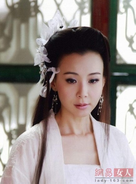 杨幂刘诗诗清纯吴君如雷人 古装美女大pk[29]