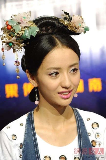 杨幂刘诗诗清纯吴君如雷人 古装美女大PK
