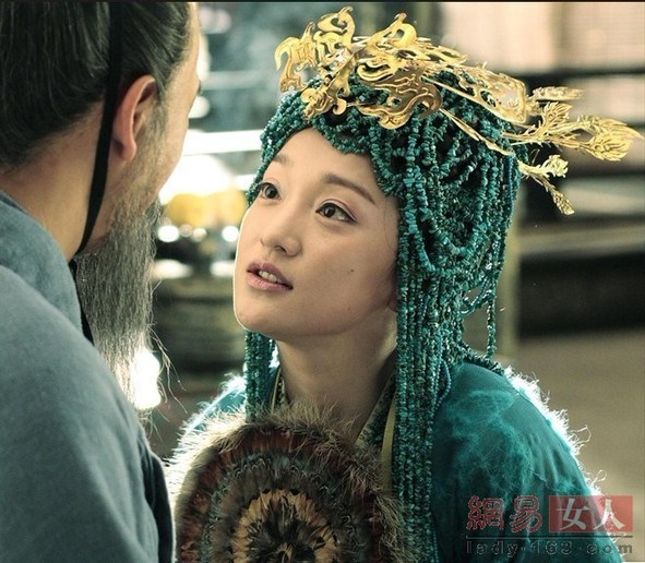 杨幂刘诗诗清纯吴君如雷人 古装美女大PK