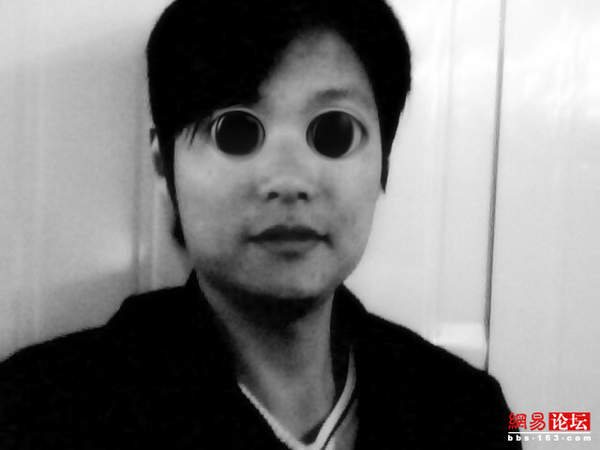 蛇精引发PS热潮 全民恶搞掀高潮