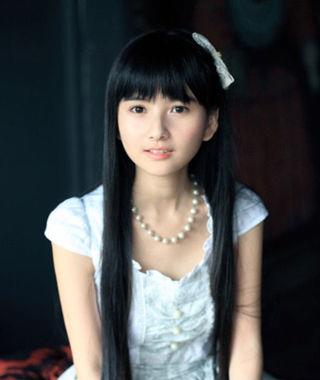 《我是歌手》泪点女走红 盘点意外走红的神秘观众