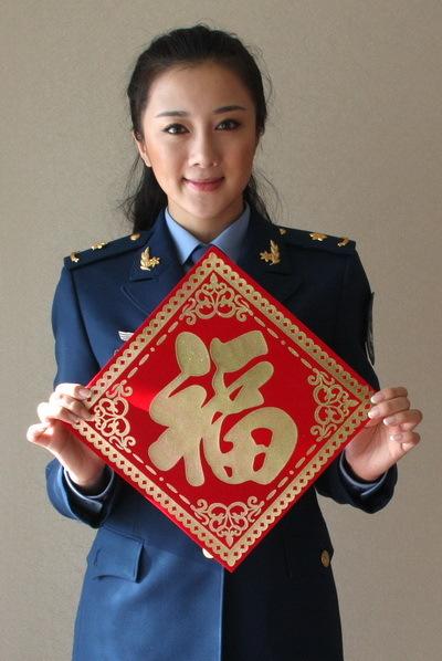 《我是歌手》泪点女走红 盘点意外走红的神秘观众