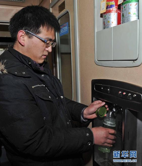 回家的路上，他们这样省钱