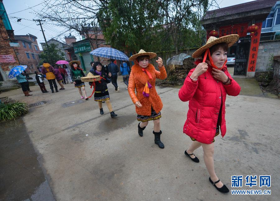 各地“霸气民风”PK闹元宵