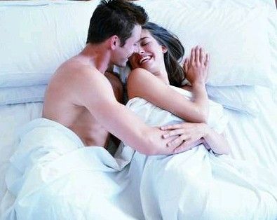 养生:哪种的睡姿的夫妻“最般配”?