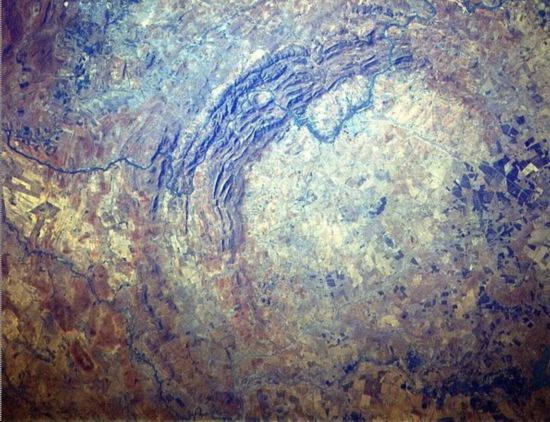 盘点世界十大神秘坠星事件：或导致恐龙灭绝(组图)