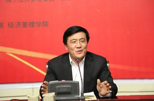 朱国凡:服务业要打造优良的服务赚良心钱-+中