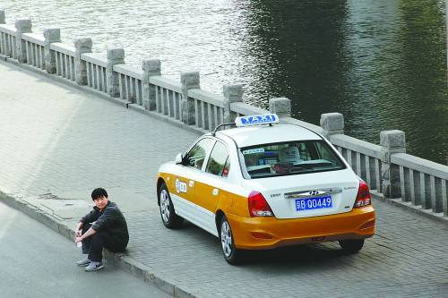 经营权不再终身制 北京出租车改革触及利益格局