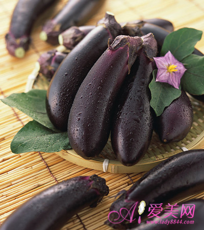 养生须知：茄子能抗衰老 盘点七大功效与作用