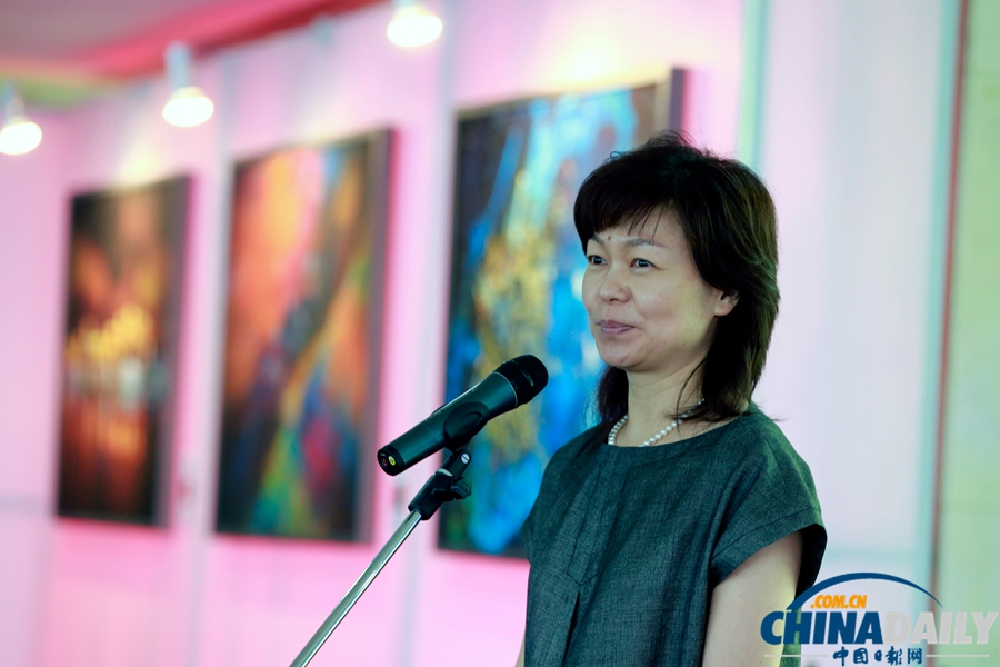 “绚彩意象——张桐胜摄影作品展”在京开幕