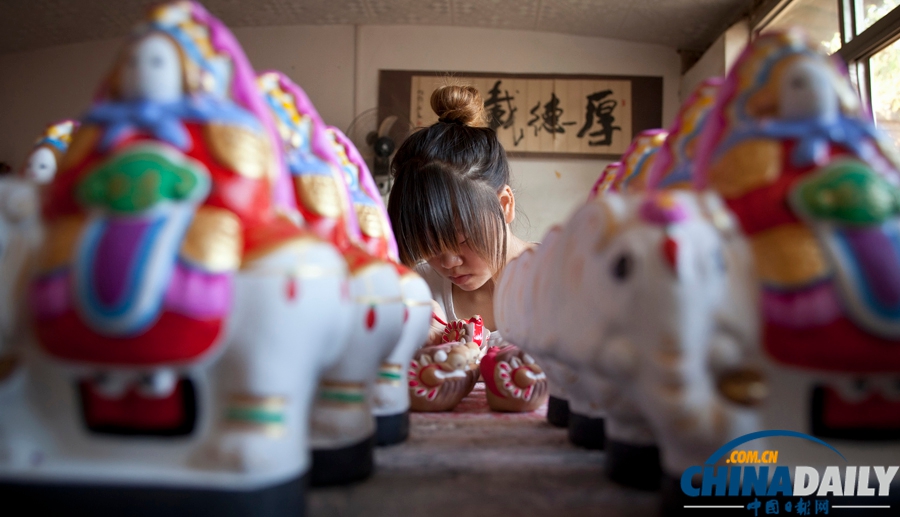复兴的京味文化：“兔爷”归来