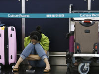 天兔来袭将老鼠卷入空中 网友调侃:放开那只