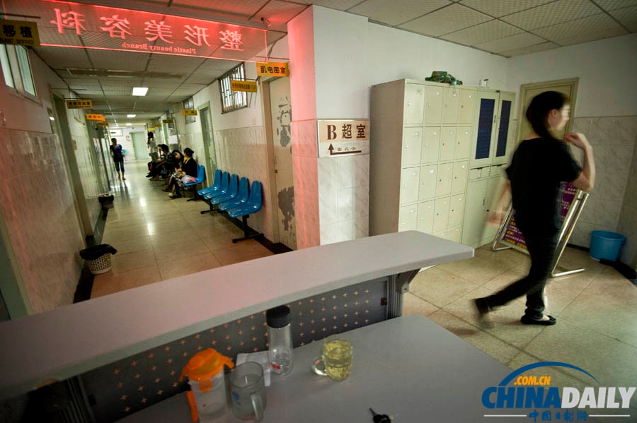 湖南长沙一医院三护士遭患者砍伤