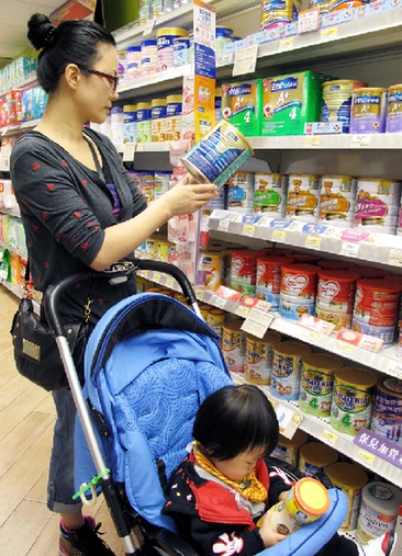 港食卫局长:国庆黄金周进行奶粉压力测试