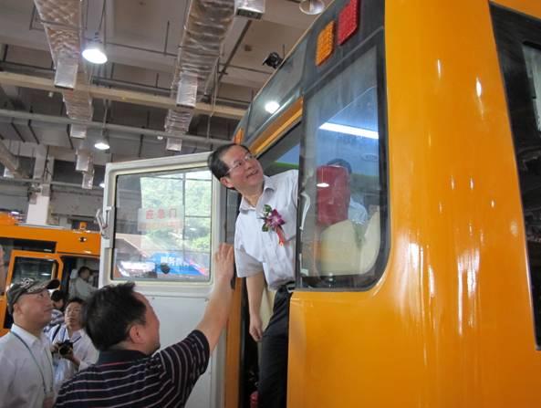 2013年湖南教育装备暨校车展示会在长沙举行