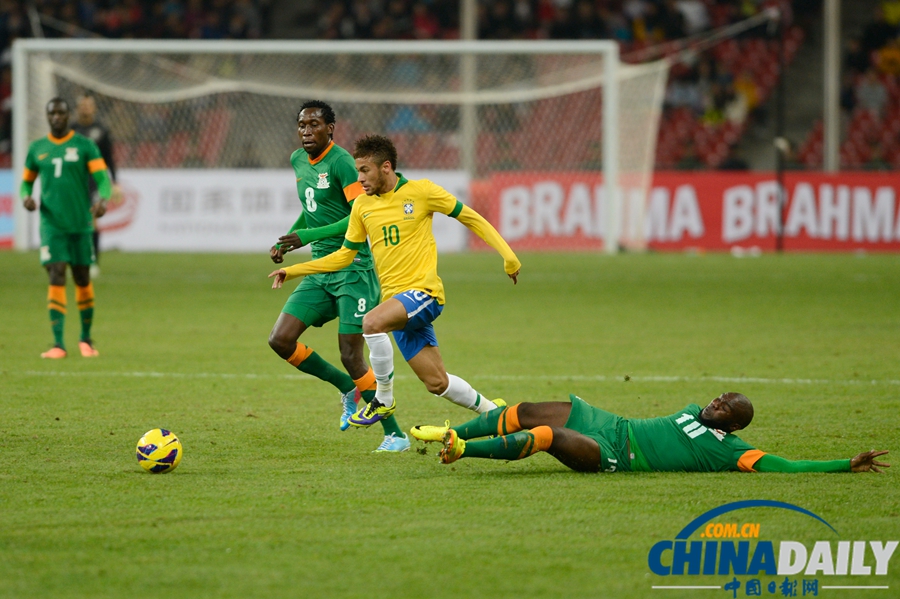 国际足球友谊赛：巴西2-0胜赞比亚