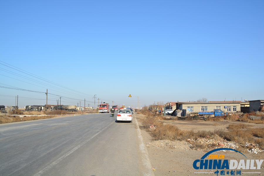河北黄骅连环爆炸: 失踪人员确认死亡 周围居民疏散（组图）