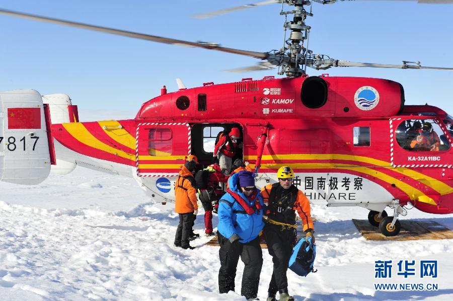 中国直升机成功营救俄被困船上所有乘客