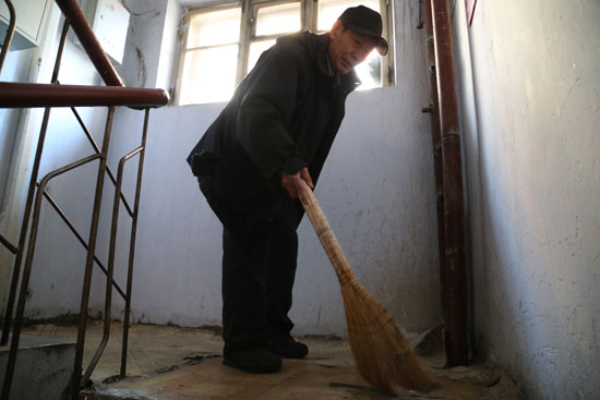 李俊熠：20年持之以恒 雷锋战友传承“雷锋精神”