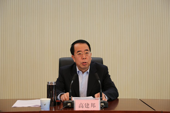 甘肃省召开食品安全监管工作会议，确保“舌尖上的安全”
