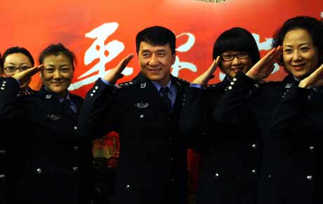 成龙献声续写“警察故事”（图）