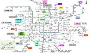 要孩子爱上学习，家长首先要改变自己。当面对孩子不太理想的成绩时，一定要冷静。分析孩子的问题出在哪，给孩子立一个小目标。